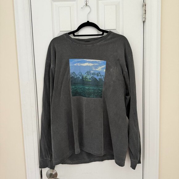 Yeezy Other - KANYE WEST “YE” ALBUM LISTENING PARTY LONG SLEEVE SHIRT